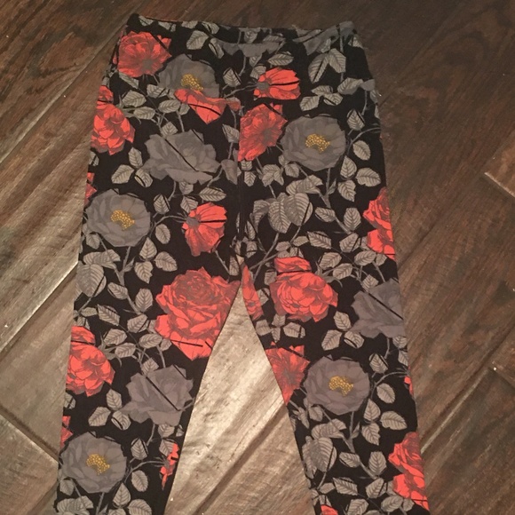 LuLaRoe Flowery Leggings - One Size (OS) - Picture 2 of 4